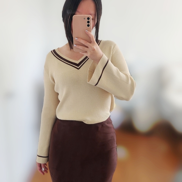 Rococo top in cream - Picture 4 of 4